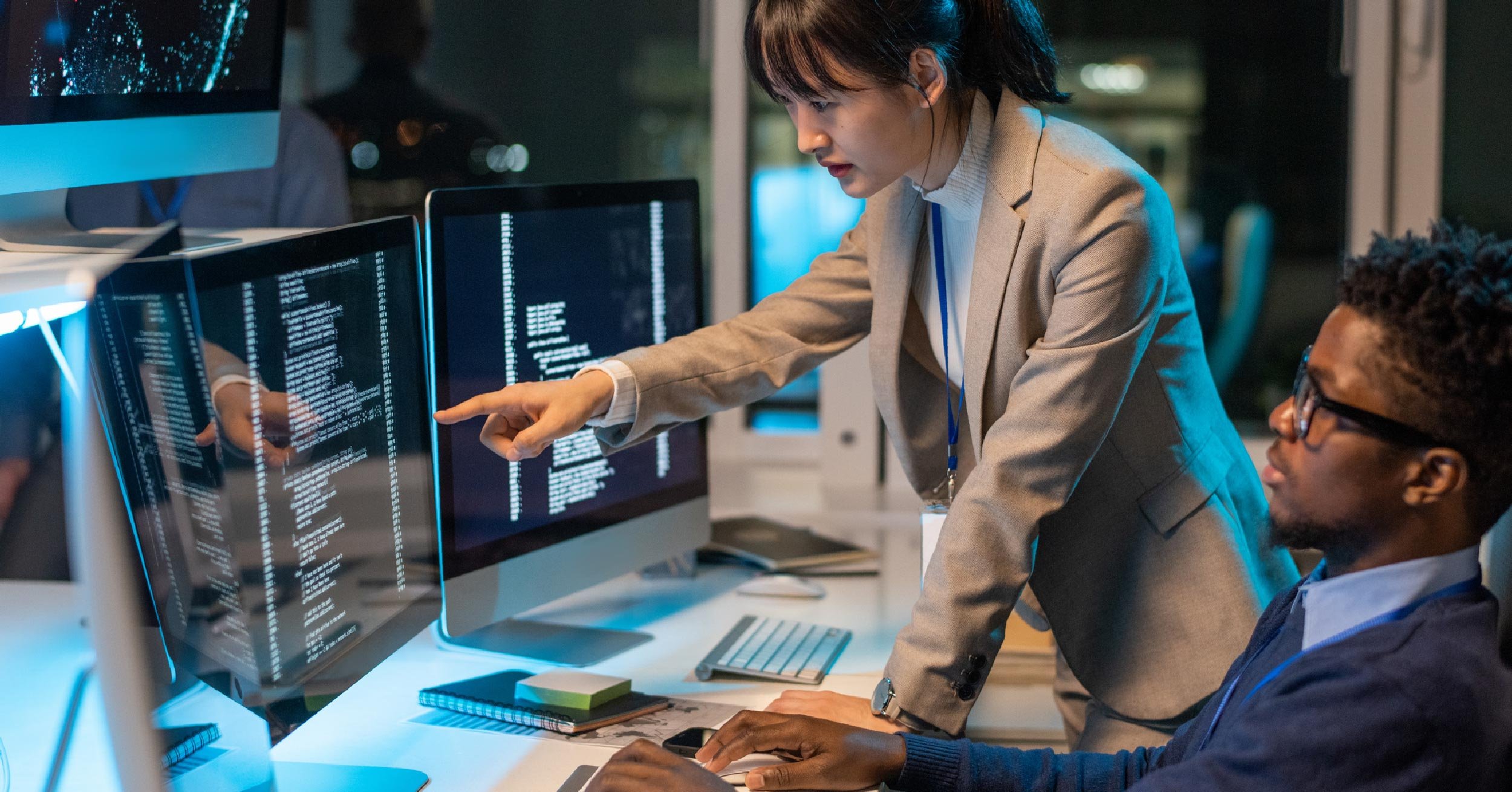 Cybersecurity professionals investigating risk to help organizations secure and optimize their Microsoft environment. 