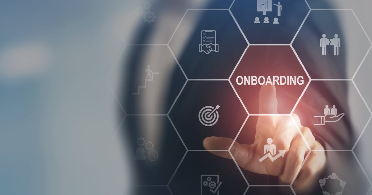 Person automating onboarding with Microsoft 365. 